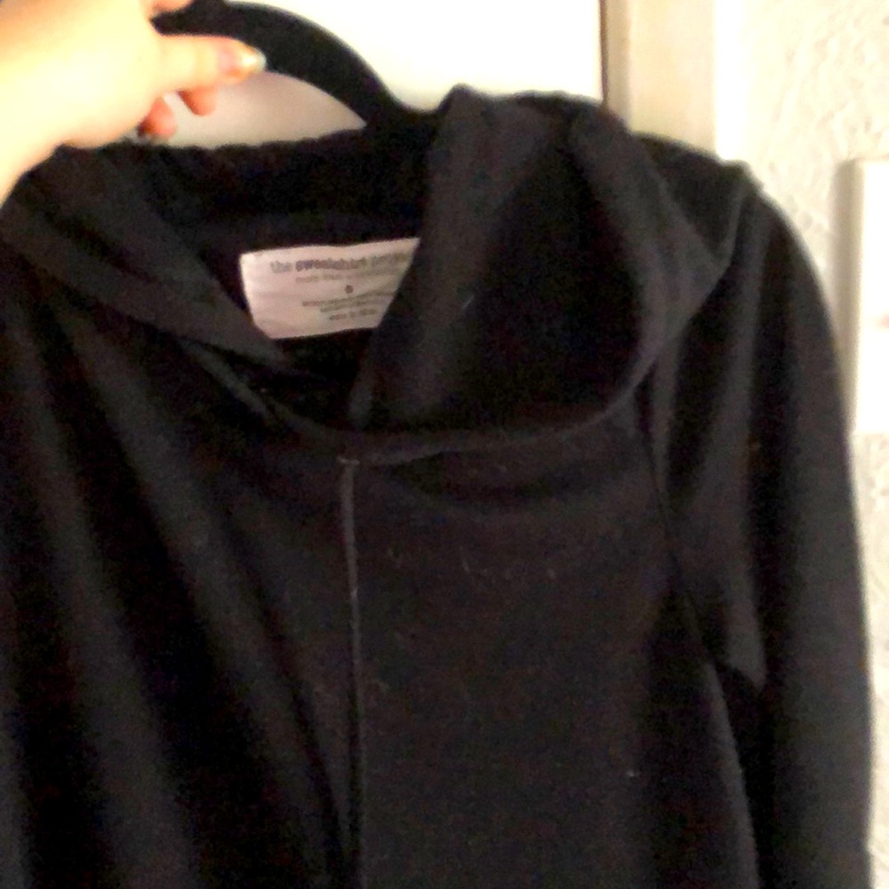 Black hoodie size small